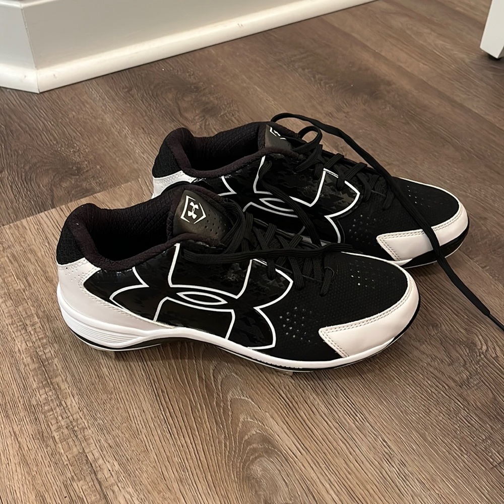 under armour womens metal cleats
